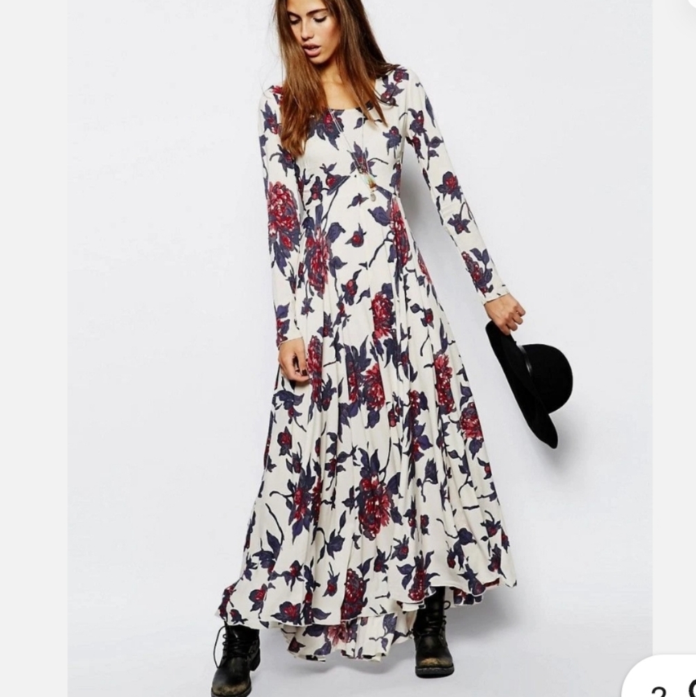 Free People First Kiss Floral Maxi Dress – Size Small